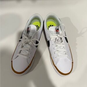 Nike Women's White and Brown Sneakers